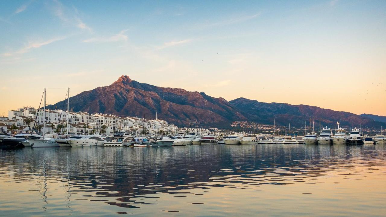 Exclusive Puerto Banus Beach Apartment Free Parking Wifi & Swimming Pool Marbella Exteriér fotografie