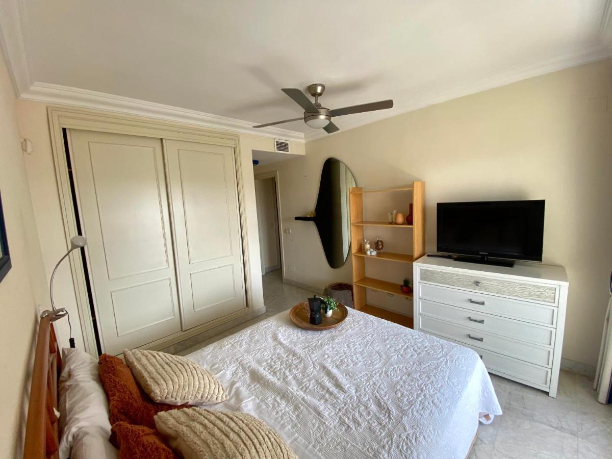 Exclusive Puerto Banus Beach Apartment Free Parking Wifi & Swimming Pool Marbella Exteriér fotografie