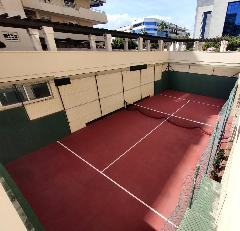 Exclusive Puerto Banus Beach Apartment Free Parking Wifi & Swimming Pool Marbella Exteriér fotografie