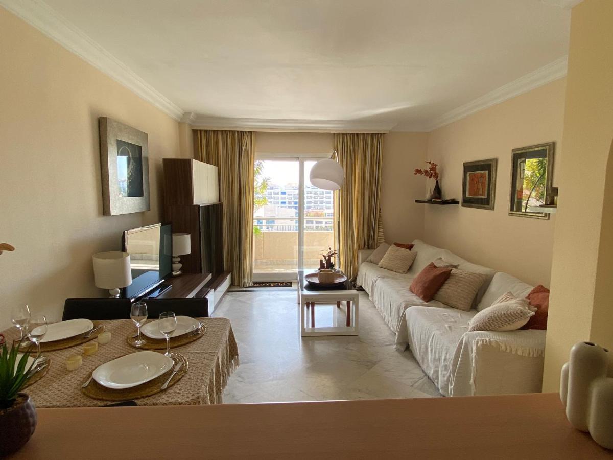 Exclusive Puerto Banus Beach Apartment Free Parking Wifi & Swimming Pool Marbella Exteriér fotografie